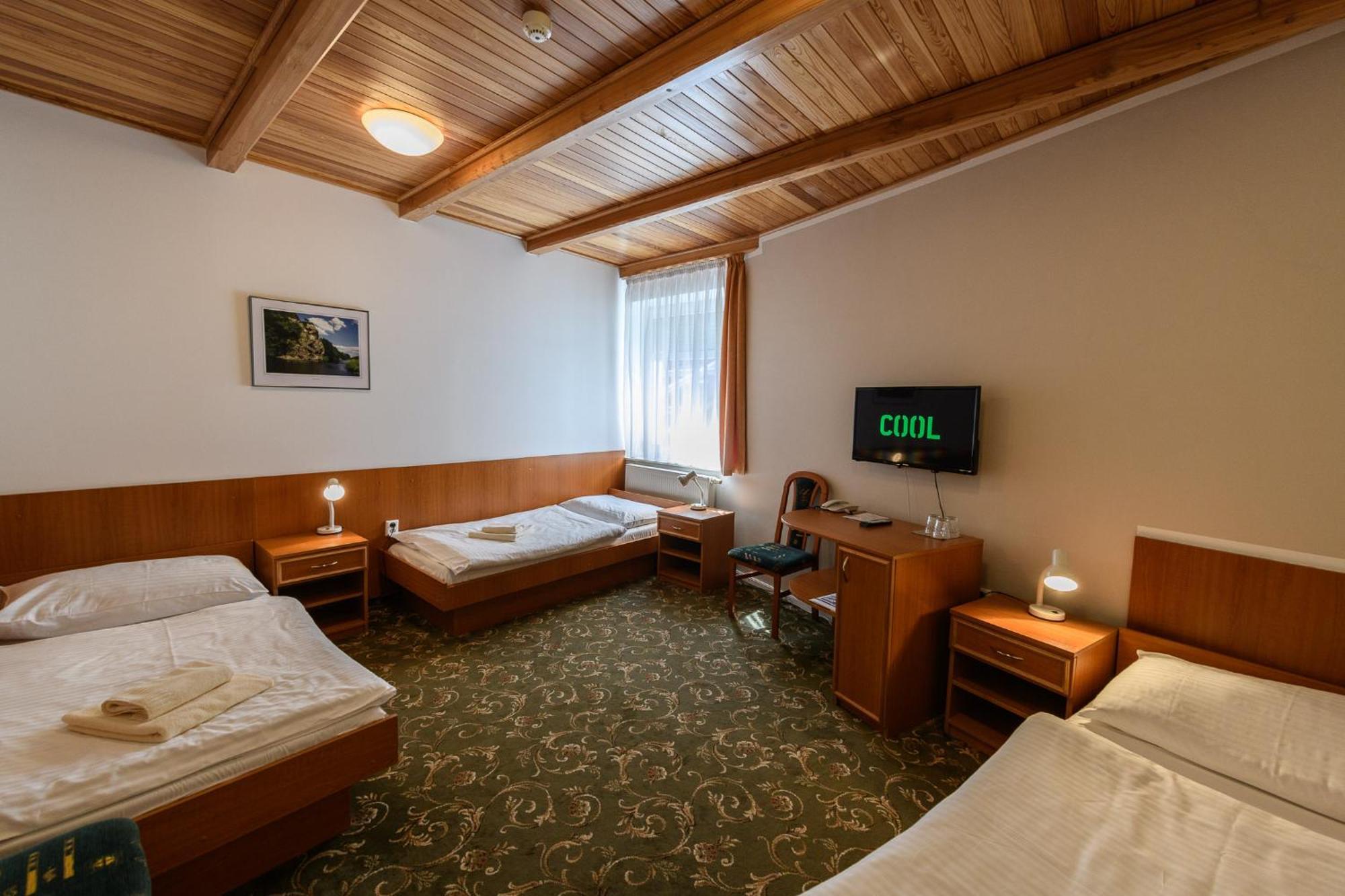 Sport-V-Hotel 로토비스 외부 사진