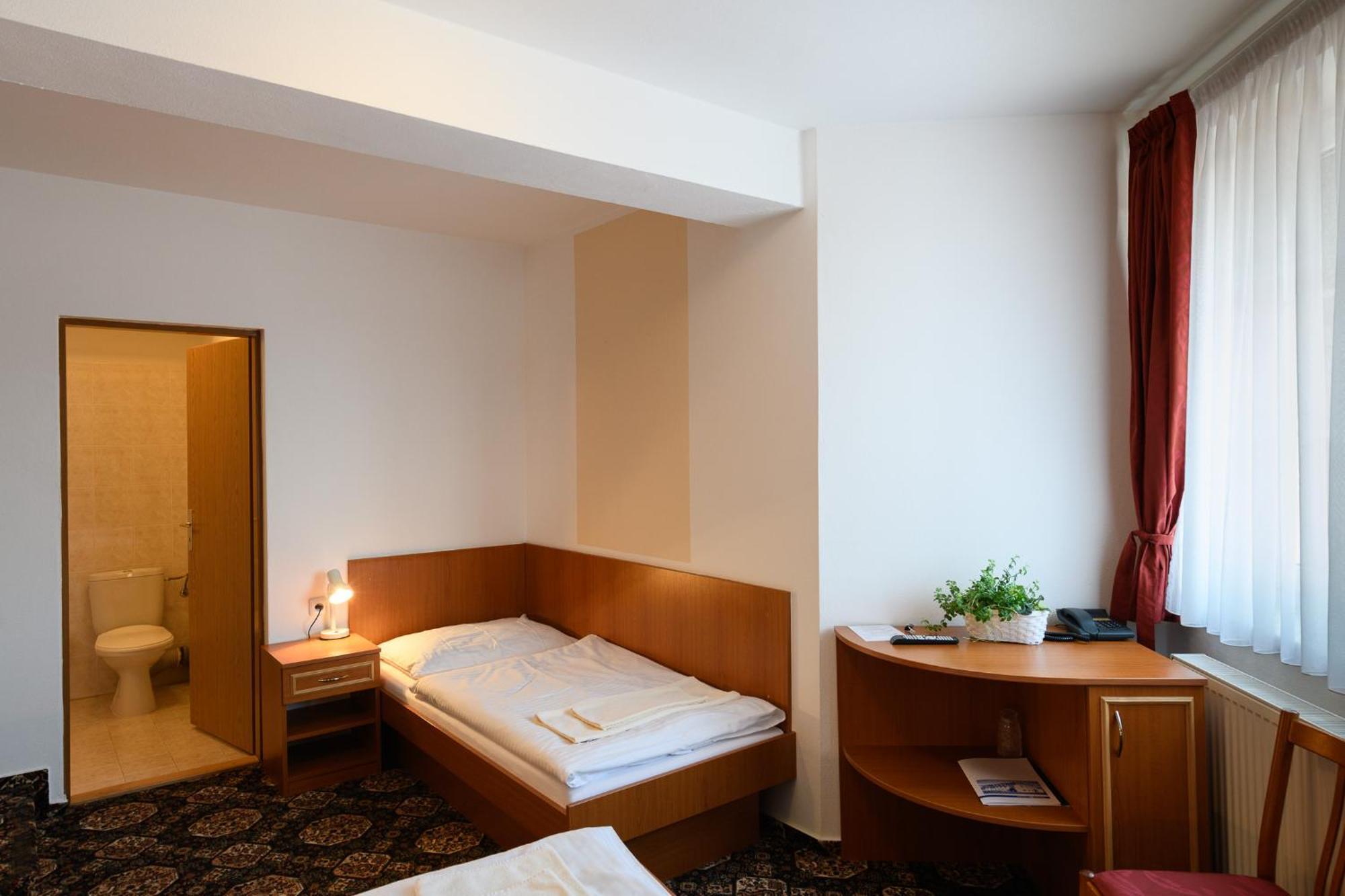 Sport-V-Hotel 로토비스 외부 사진